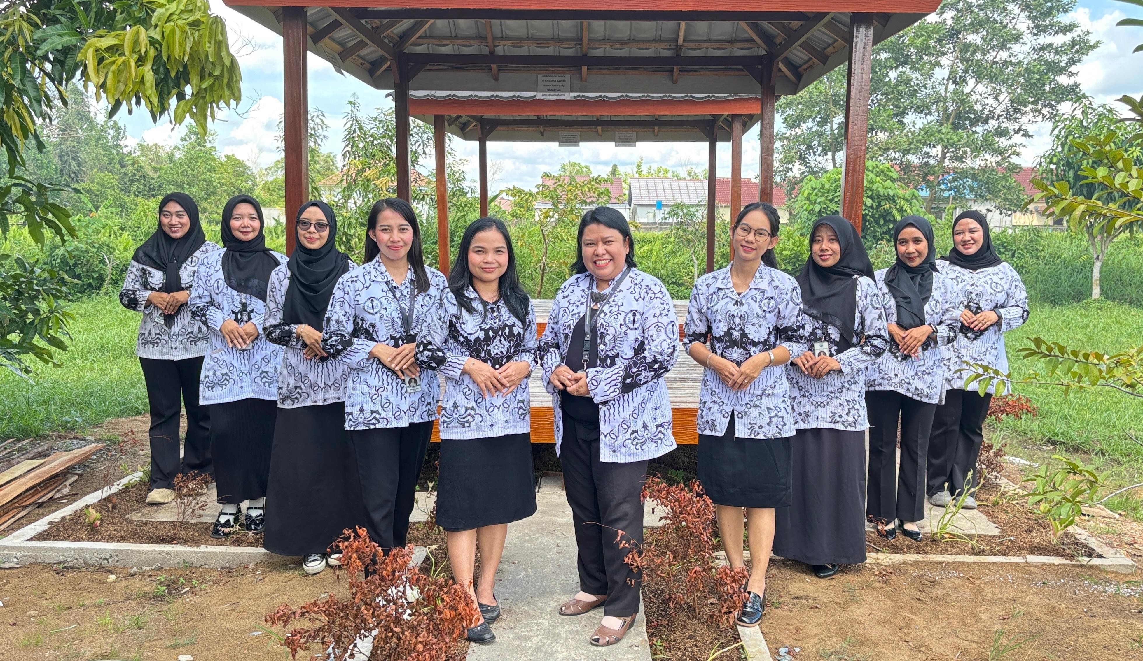 Tim Tenaga Pengajar